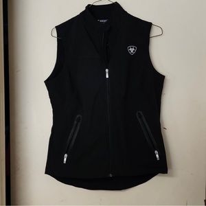 ❌SOLD❌NWOT ariat team soft shell vest